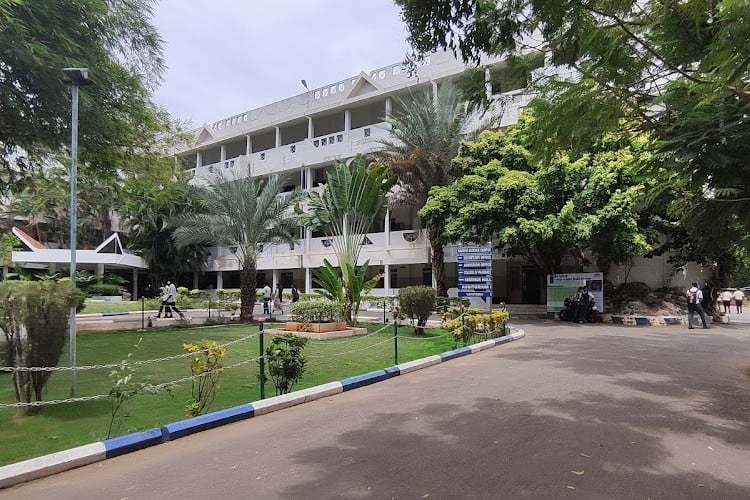 Nandha College and School of Nursing, Erode