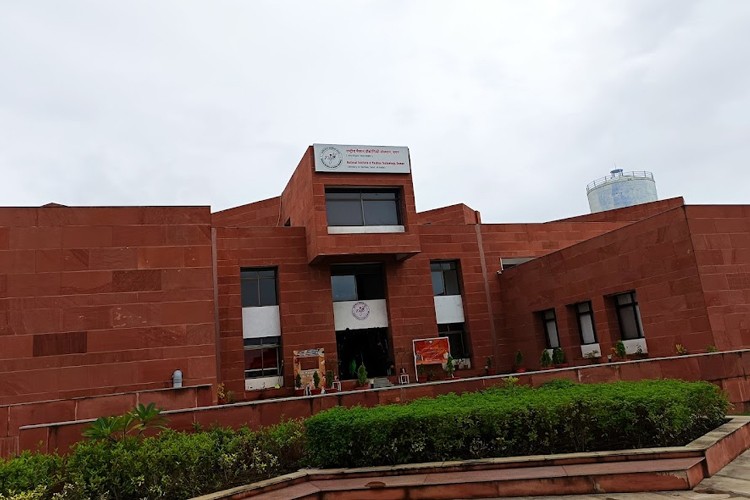 National Institute of Fashion Technology, Daman