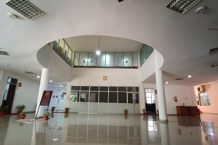 National Institute of Pharmaceutical Education and Research, Rae Bareli