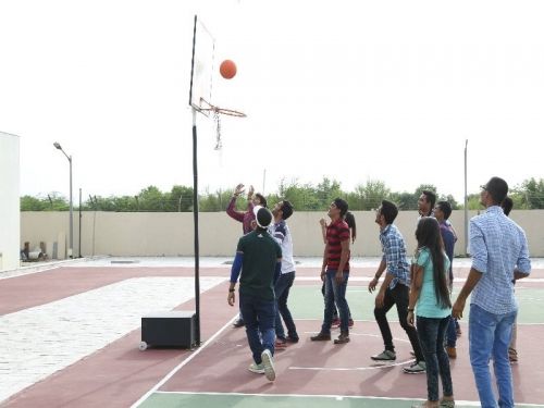 Oakbrook Business School, Gandhinagar