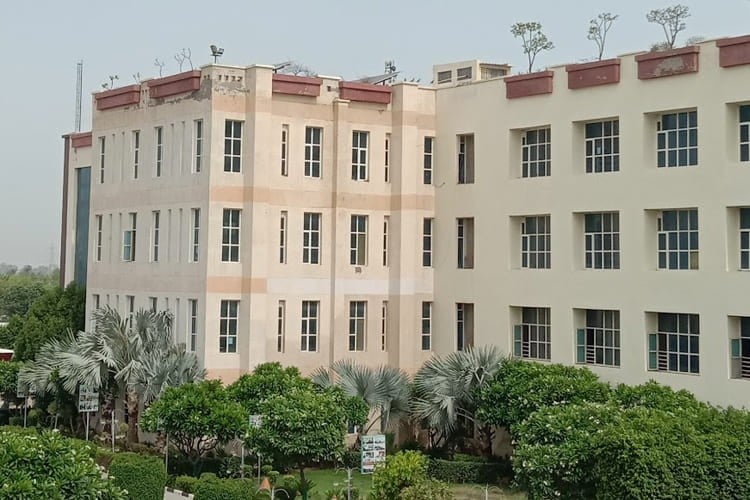 Om Sterling Global University, Hisar