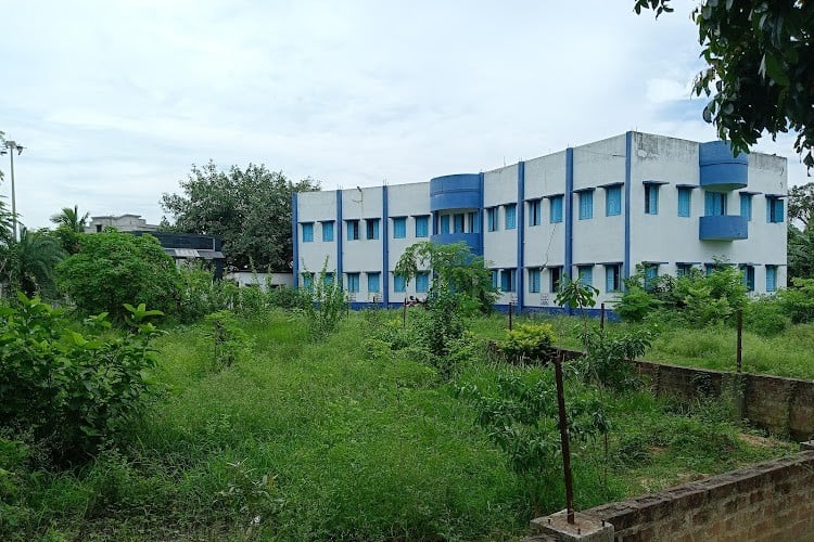 Pakuahat Degree College, Malda