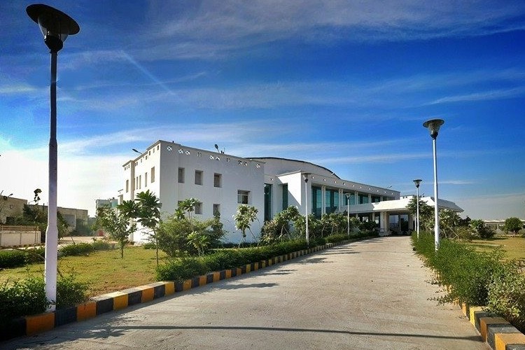 Pharmacy College, Saifai