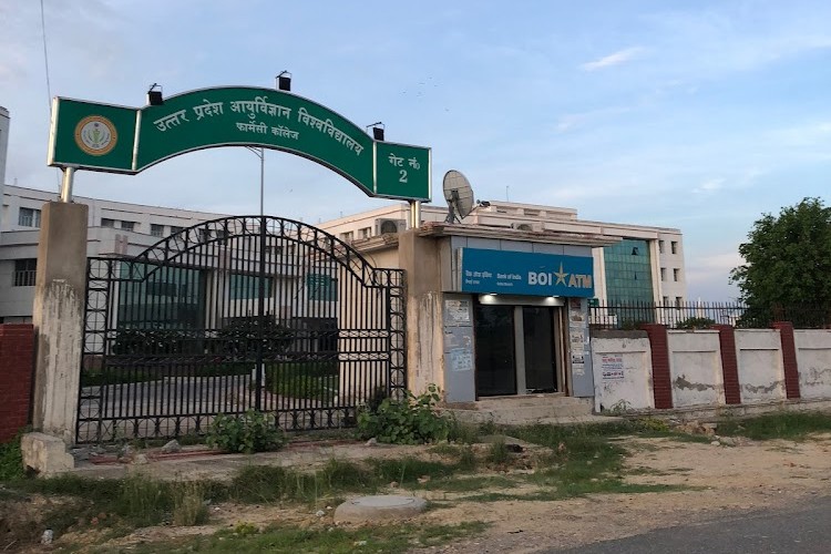 Pharmacy College, Saifai