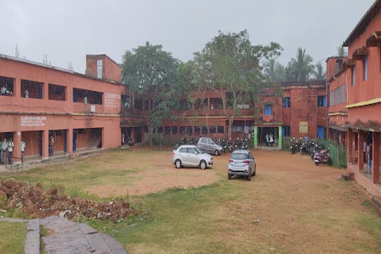 Pipili College, Puri