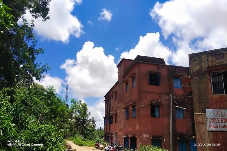 Pipili College, Puri