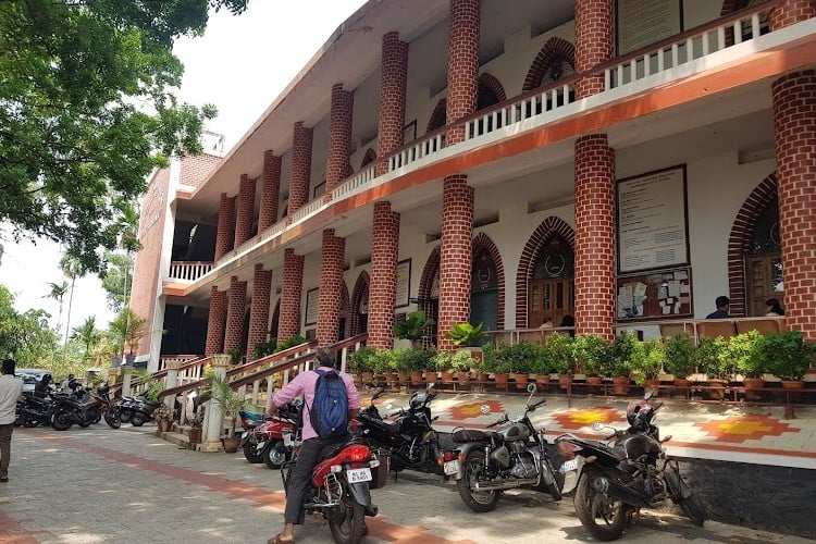 Prajyoti Niketan College Pudukad, Thrissur