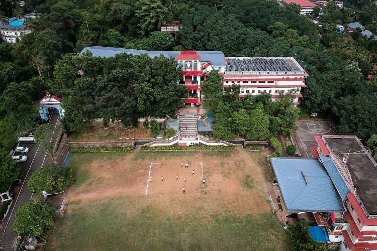 Prajyoti Niketan College Pudukad, Thrissur