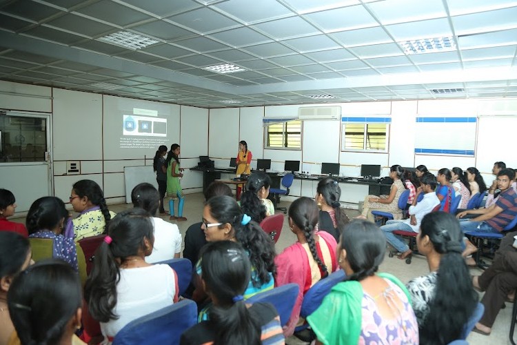 Proudhadeveraya Institute of Technology, Hospet