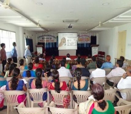 Pt. Harishankar Shukla Memorial College, Raipur