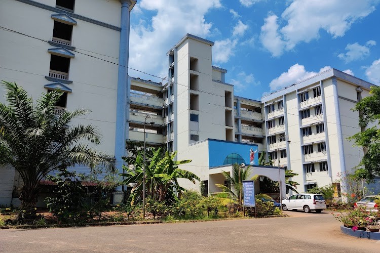 Pushpagiri College of Pharmacy Perumthuruthy, Tiruvalla