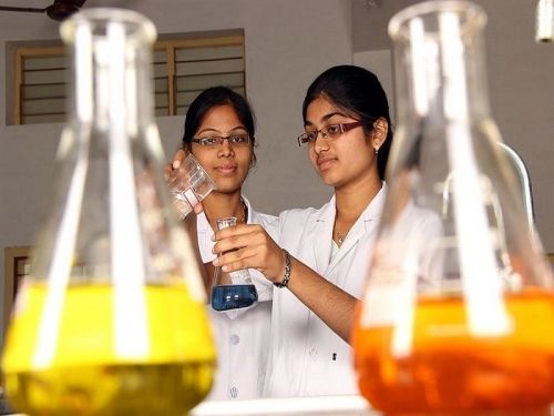 QIS College of Pharmacy, Prakasam