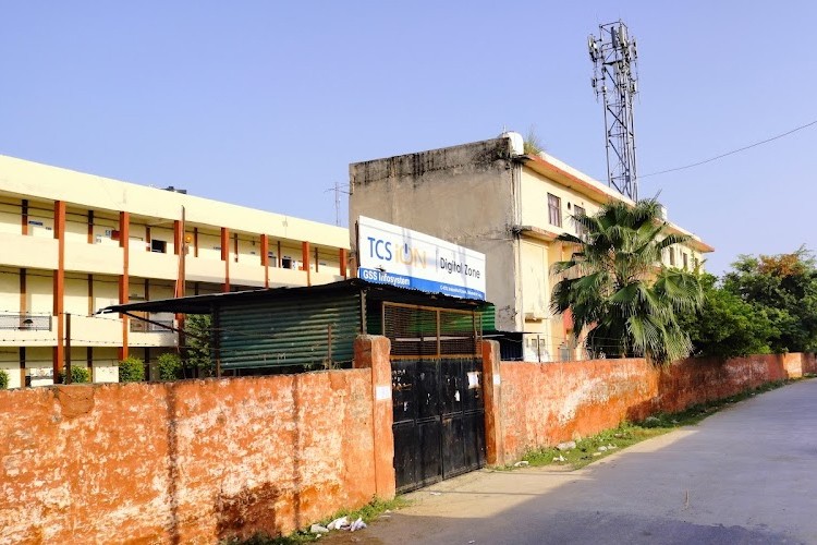 R.K. Gupta Memorial Institute of Technology and Management, Agra