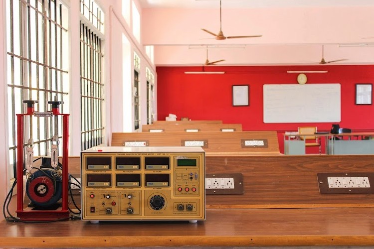 R P Sarathy Institute of Technology, Salem