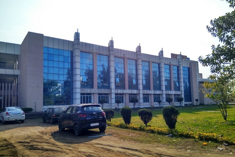 Radharaman Institute of Nursing, Bhopal