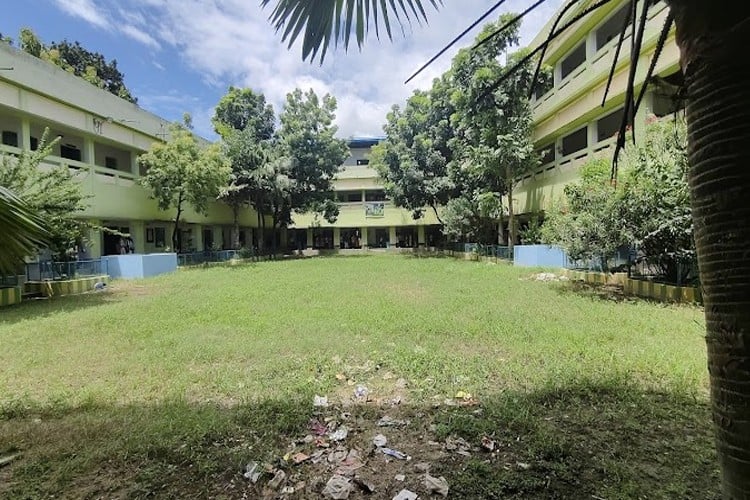 Raiganj Surendranath Mahavidyalaya, Uttar Dinajpur