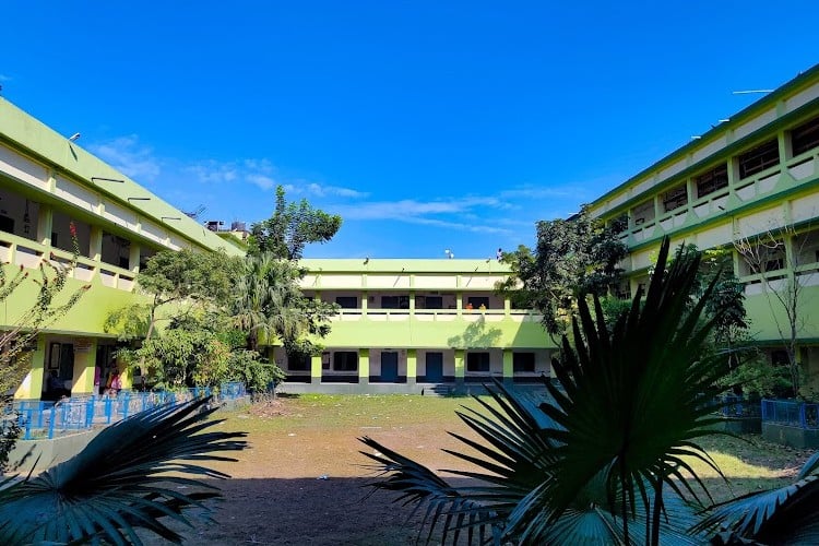 Raiganj Surendranath Mahavidyalaya, Uttar Dinajpur