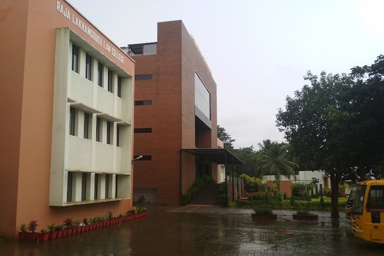 Raja Lakhamgouda Law College, Belgaum