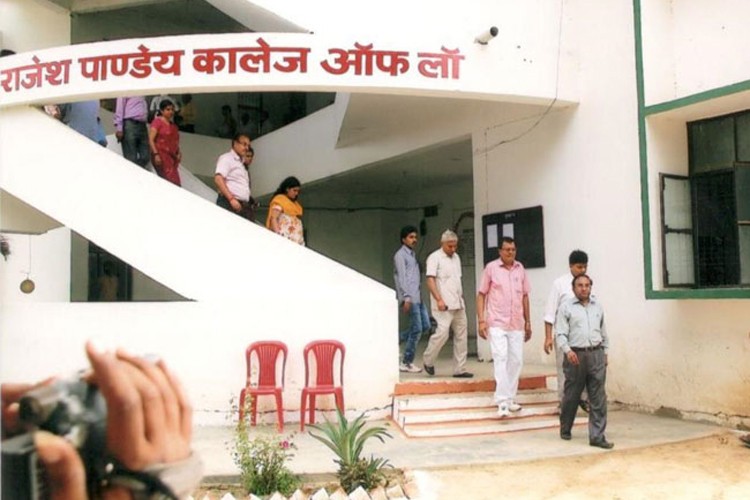 Rajesh Pandey College of Law, Ambedkar Nagar