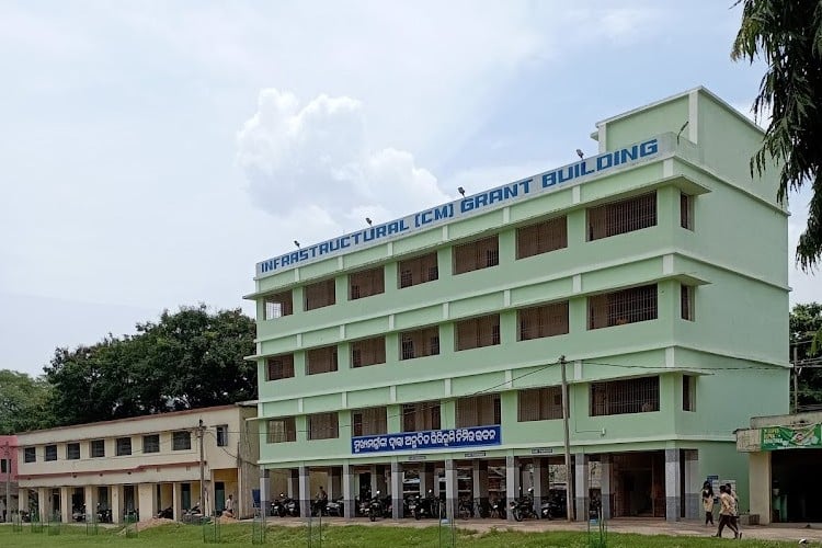 Rayagada Autonomous College, Rayagada