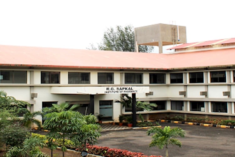 RG Sapkal Institute of Pharmacy, Nashik