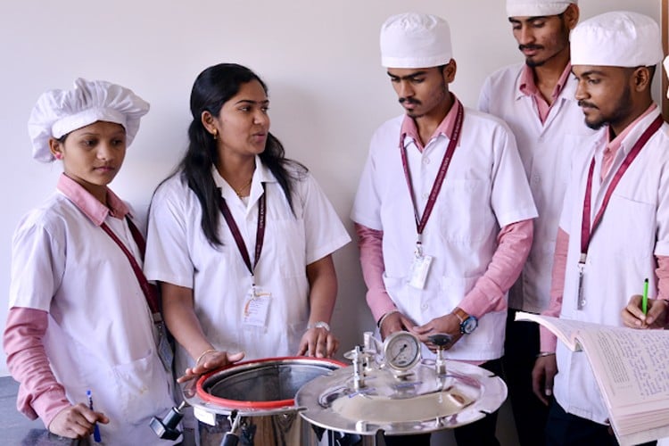 RG Sapkal Institute of Pharmacy, Nashik