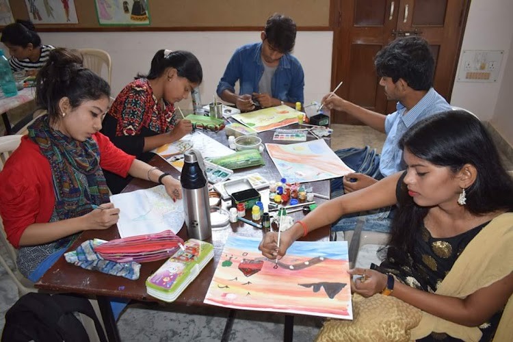 Ruchi's Institute of Creative Arts, Allahabad