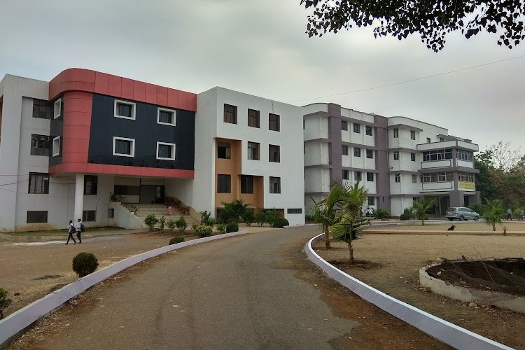 S.N.D. College of Pharmacy, Nashik