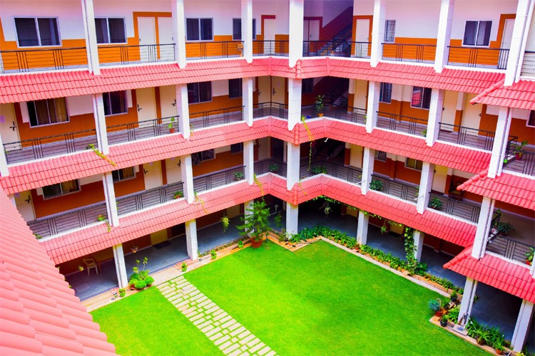 Sampurna Montfort College, Bangalore