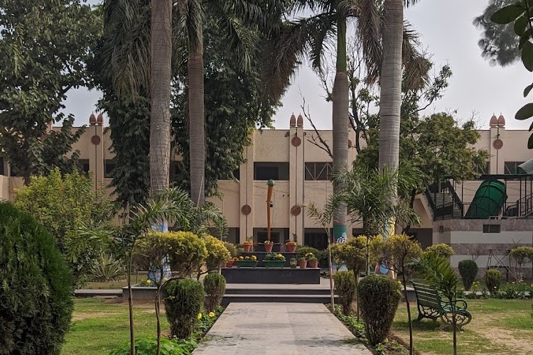 Sanatan Dharma College, Ambala