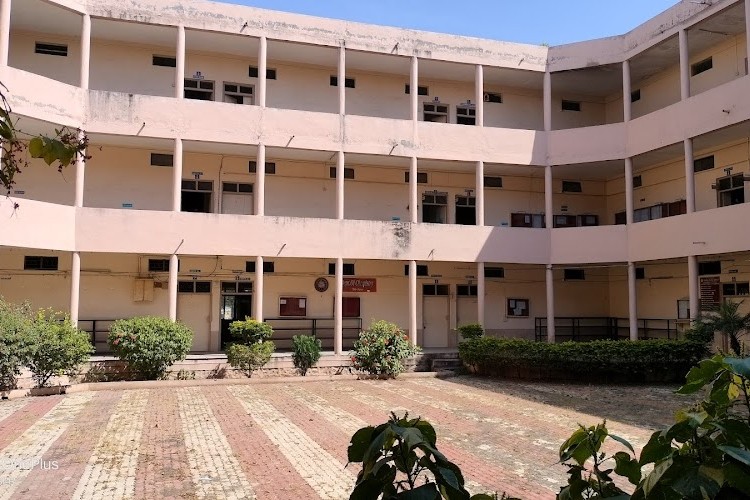 Sangola College, Solapur