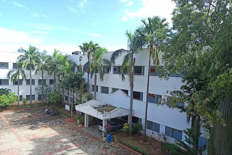 Saradha Gangadharan College, Pondicherry