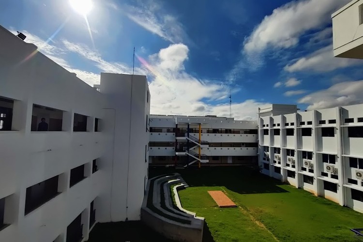 Saranathan College of Engineering, Srirangam