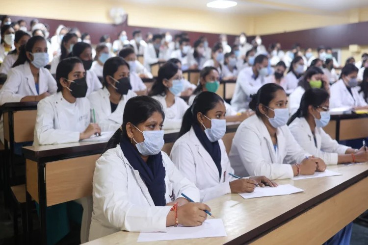 Saraswati Dental College and Hospital, Lucknow