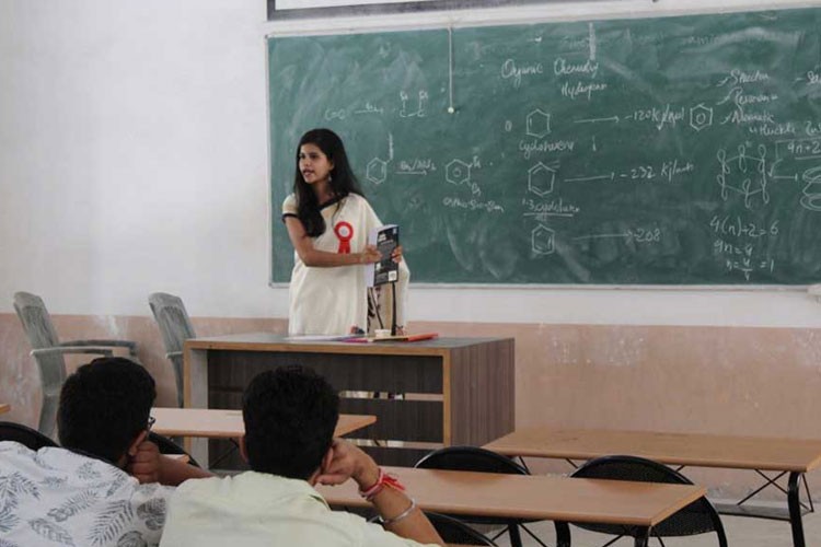 Saraswati Institute of Pharmaceutical Sciences, Gandhinagar