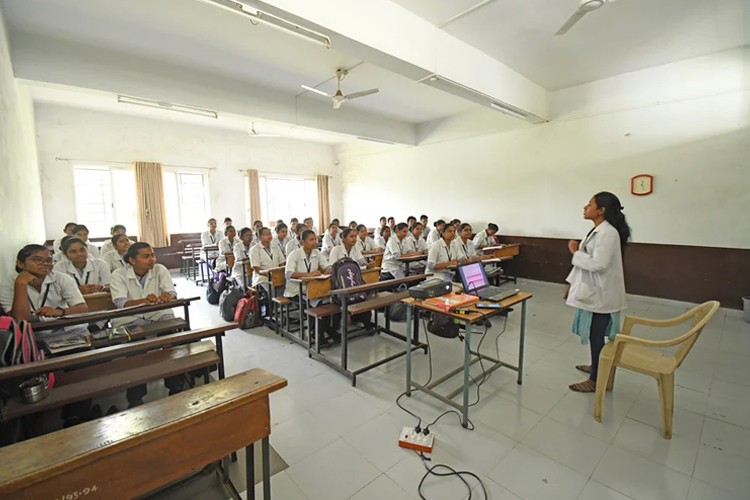 Savitribai Phule College of Nursing, Kolhapur