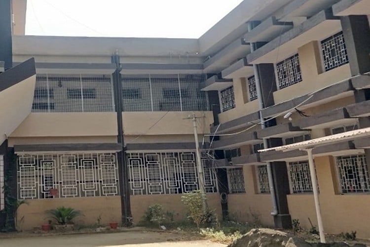 Seth Kesarimal Porwal College, Nagpur