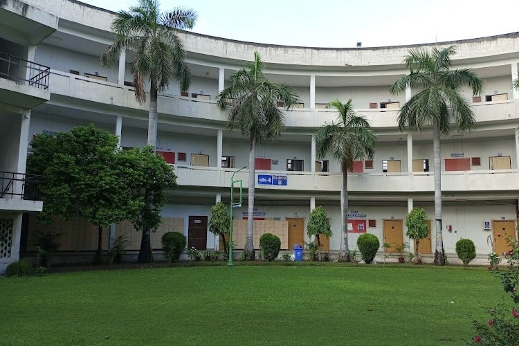 Shaheed Bhagat Singh Evening College, New Delhi