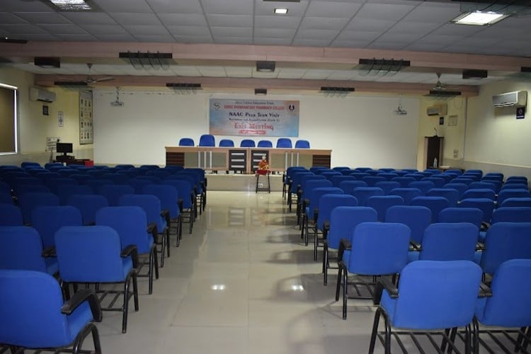 Shree Dhanvantary Pharmacy College, Surat