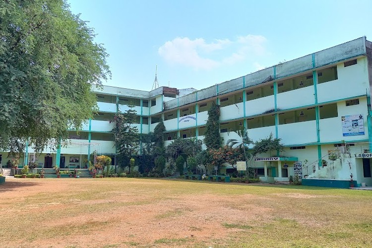 Shri Sai Baba Aadarsh Mahavidyalaya, Surguja