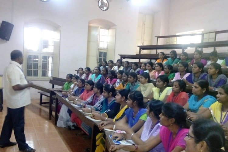 Shri Sakthikailassh Women's College, Salem