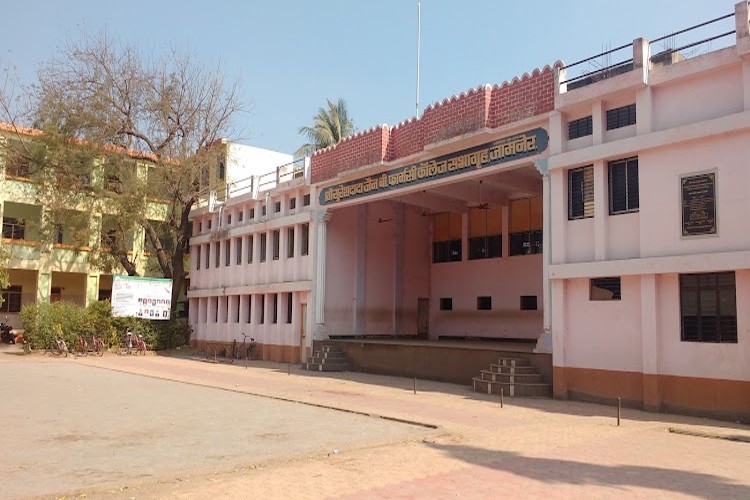 Shree Sureshdada Jain Institute of Pharmaceutical Education & Research, Jalgaon