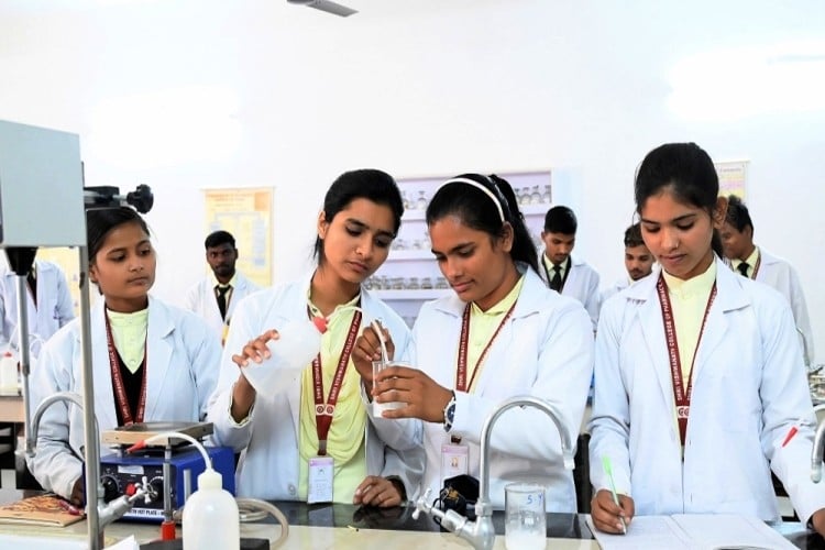 Shri Vishwanath College of Pharmacy, Sultanpur