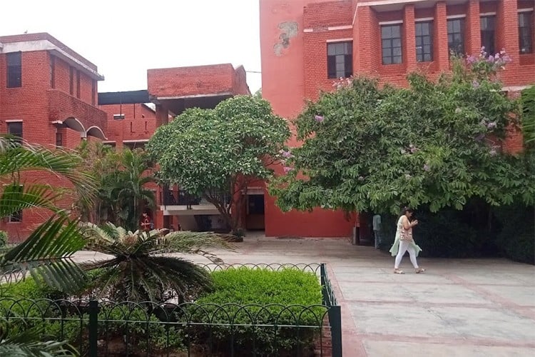 Shyama Prasad Mukherji College for Women, New Delhi