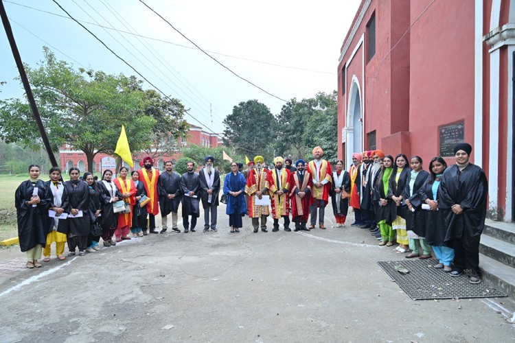 Sikh National College, Gurdaspur