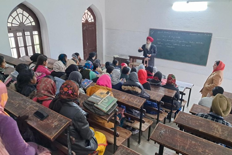 Sikh National College, Gurdaspur