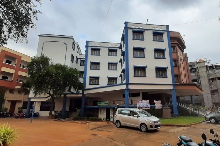 SJR College of Science, Arts and Commerce, Bangalore