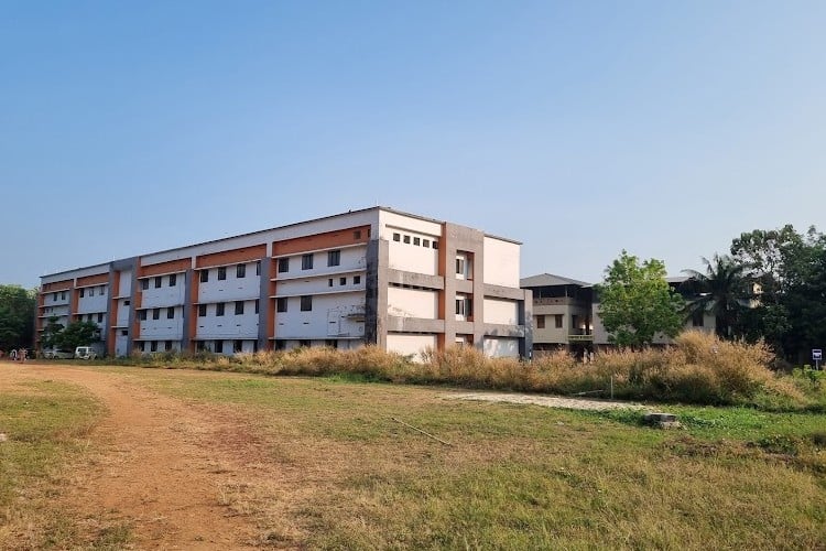 SN College, Kollam