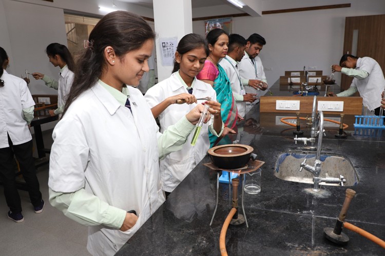 SNPT Institute of Pharmacy, Nashik