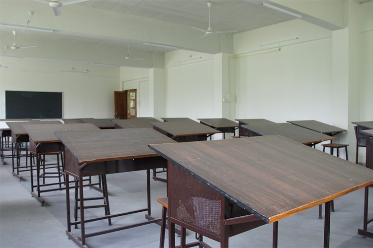 Solapur Education Society's College of Architecture, Solapur